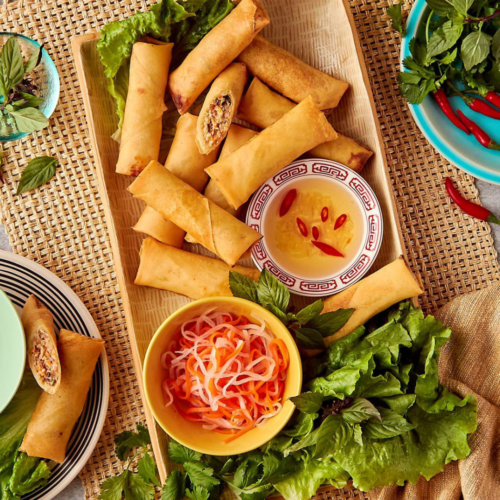 VEG NOODLES SPRING ROLLS (8 PCS)